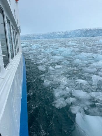bateau Polaris au Spitzberg Svalbard bateau Polaris au Spitzberg Svalbard