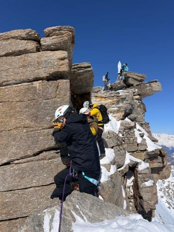 alpiniste arête cosmiques alpiniste arête cosmiques